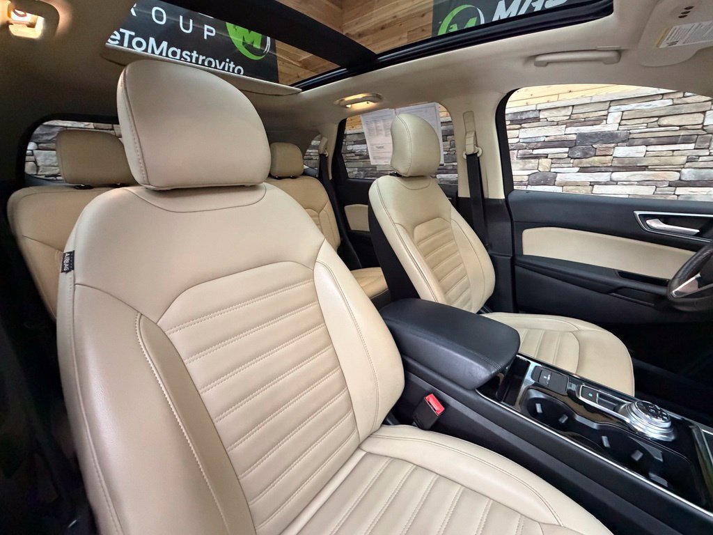 Used 2019 Ford Edge SEL w/ Equipment Group 201A AWD/4WD image 23