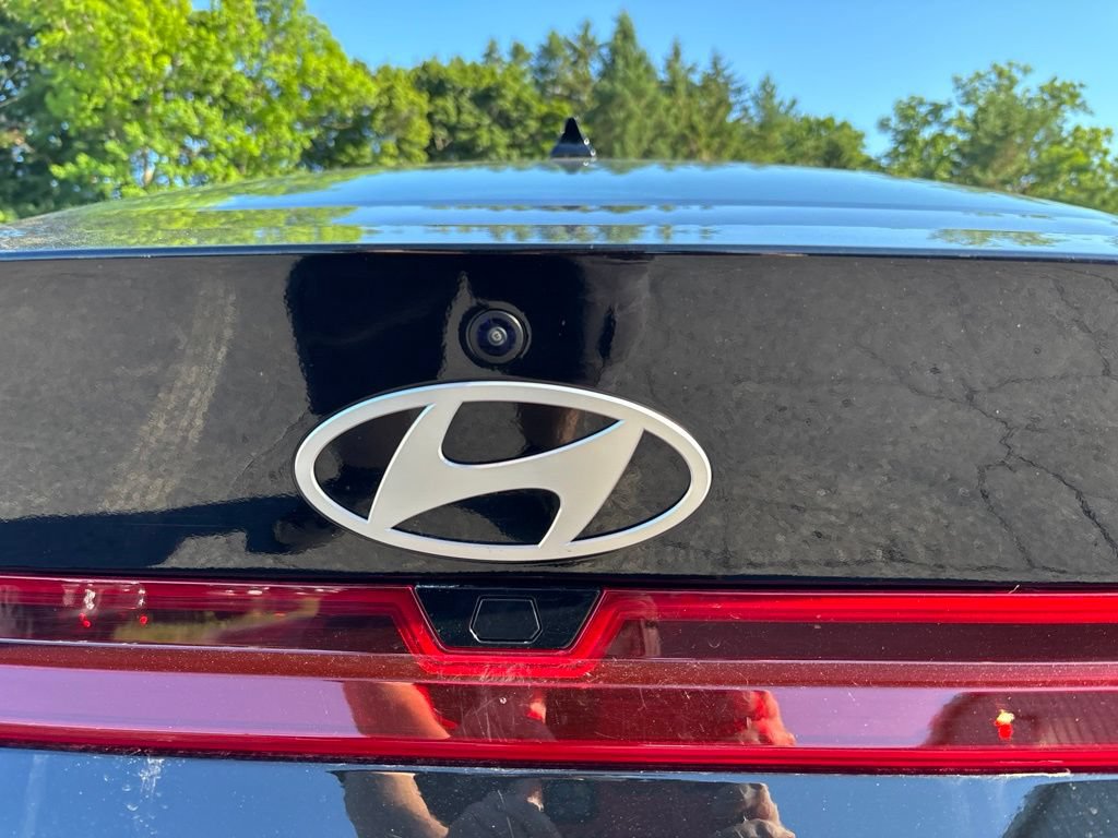 Certified 2024 Hyundai Elantra SEL FWD image 30