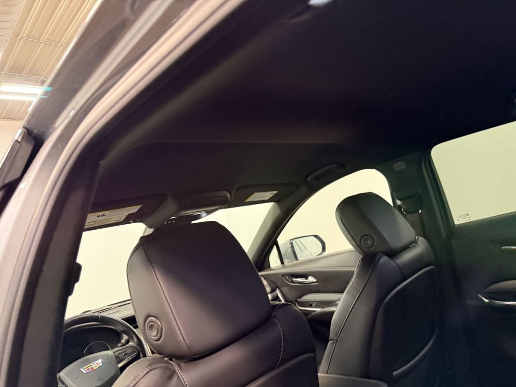 Used 2023 Cadillac XT4 Premium Luxury image 12
