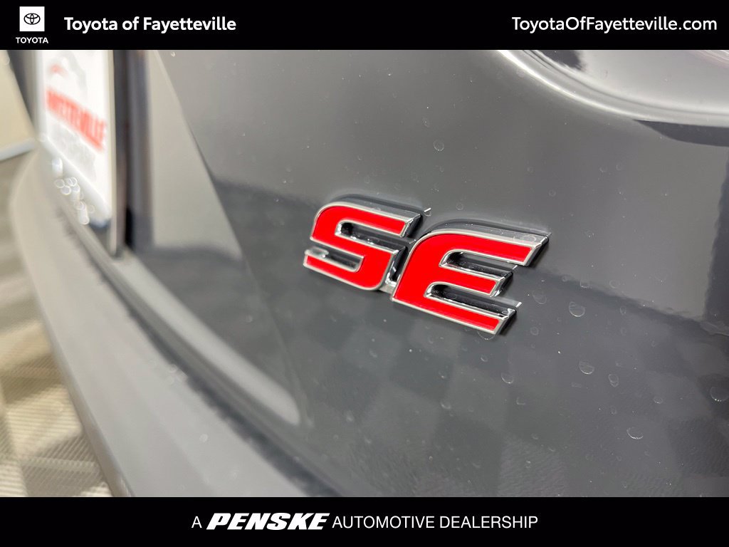 Used 2026 Toyota Corolla SE FWD image 4