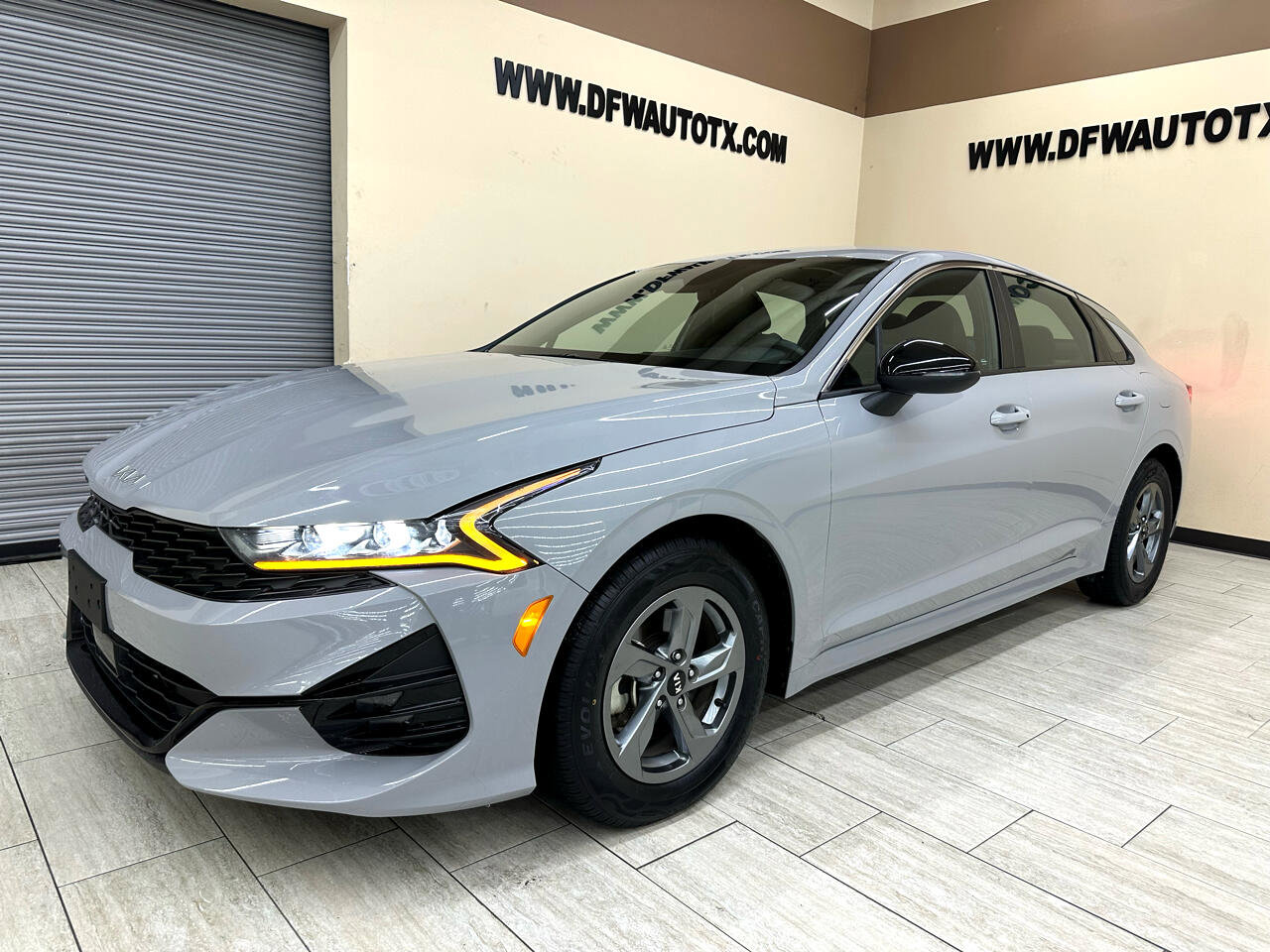 Used 2024 Kia K5 GT-Line w/ GT-Line Premium Package image 1