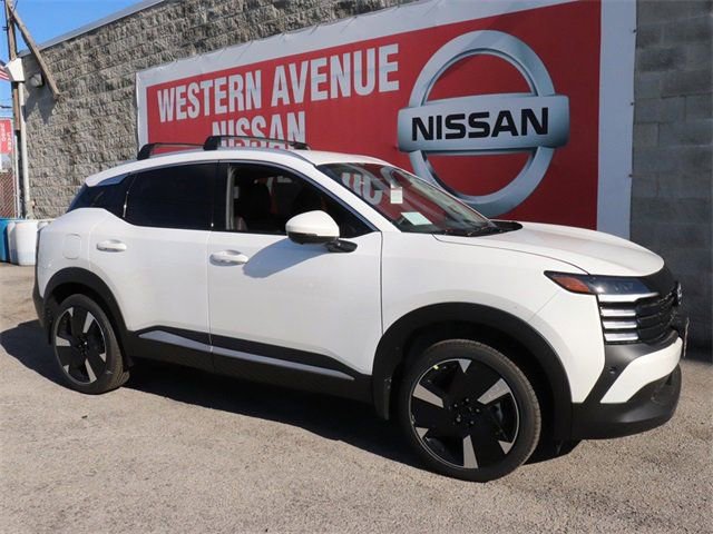 New 2025 Nissan Kicks SR w/ Illumination Package image 2