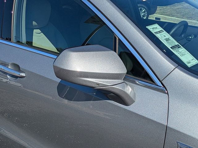 Certified 2023 Cadillac XT4 Luxury w/ Cold Weather Package image 11