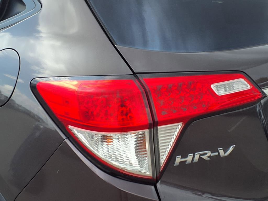 Used 2021 Honda HR-V EX image 23