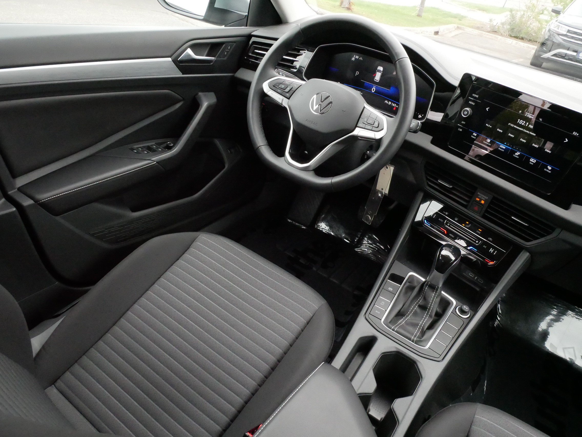 Certified 2026 Volkswagen Jetta S FWD image 9
