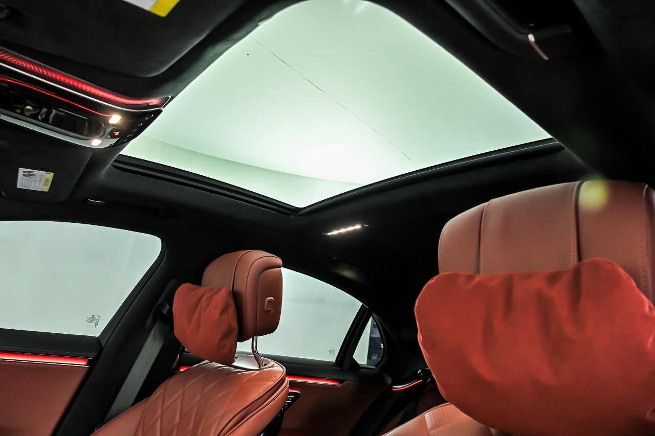 Used 2024 Mercedes-Benz S 580e 4MATIC Sedan image 20