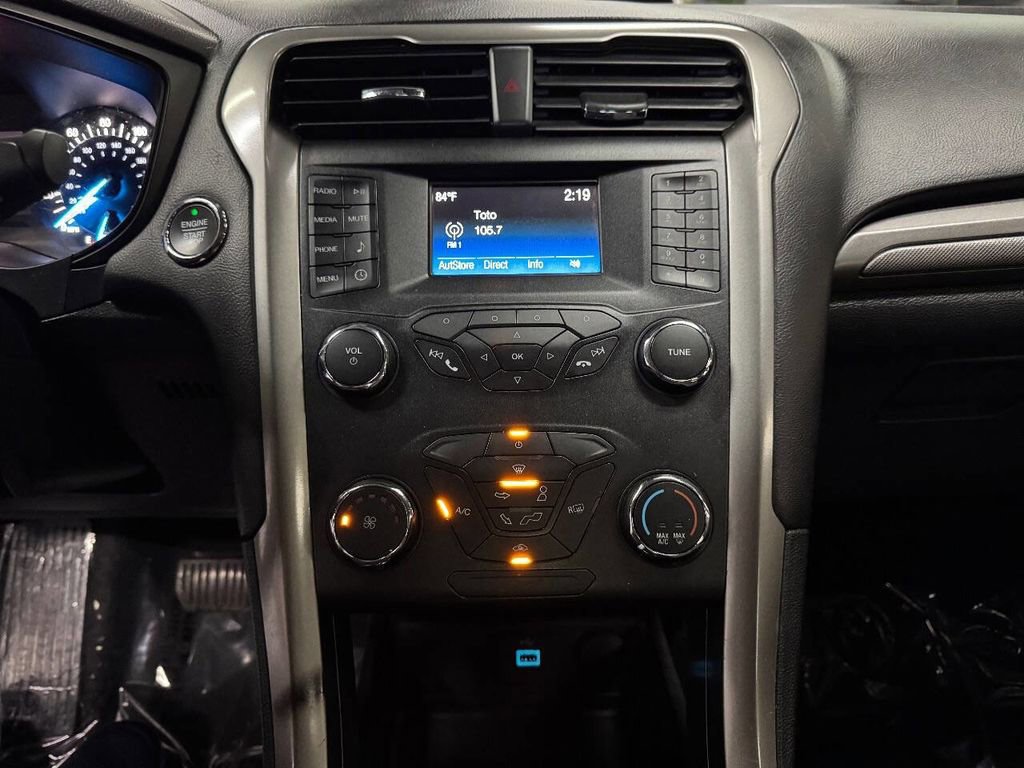 Used 2019 Ford Fusion S image 25