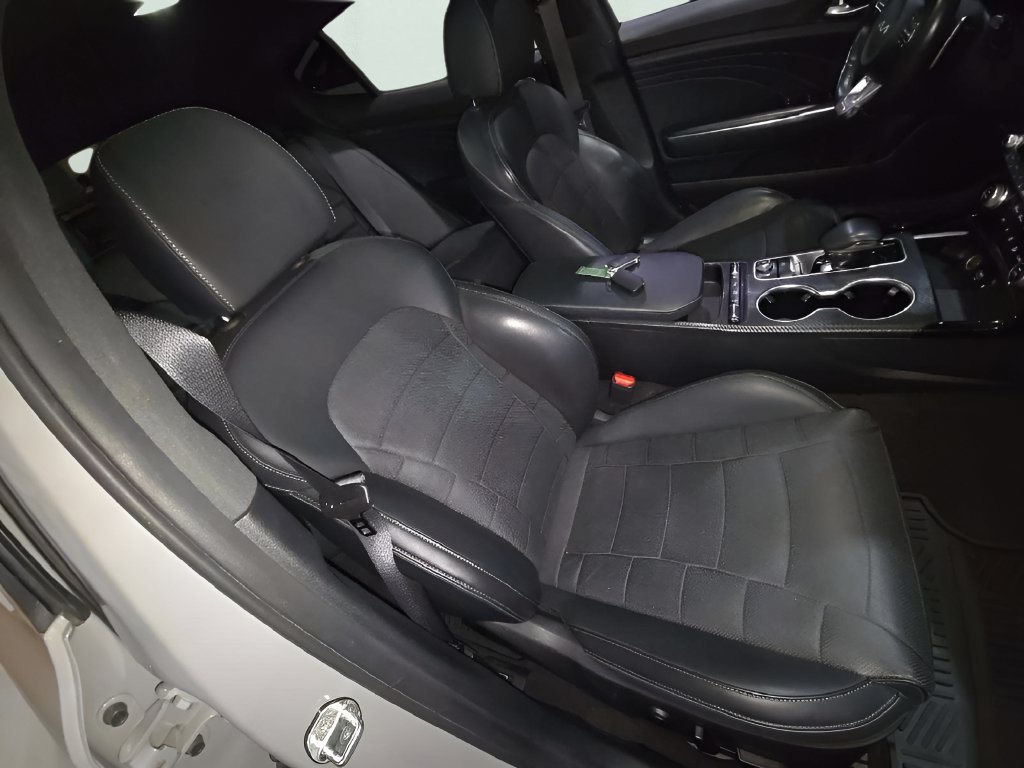 Used 2022 Kia Stinger GT2 w/ Scorpion Package AWD/4WD image 7