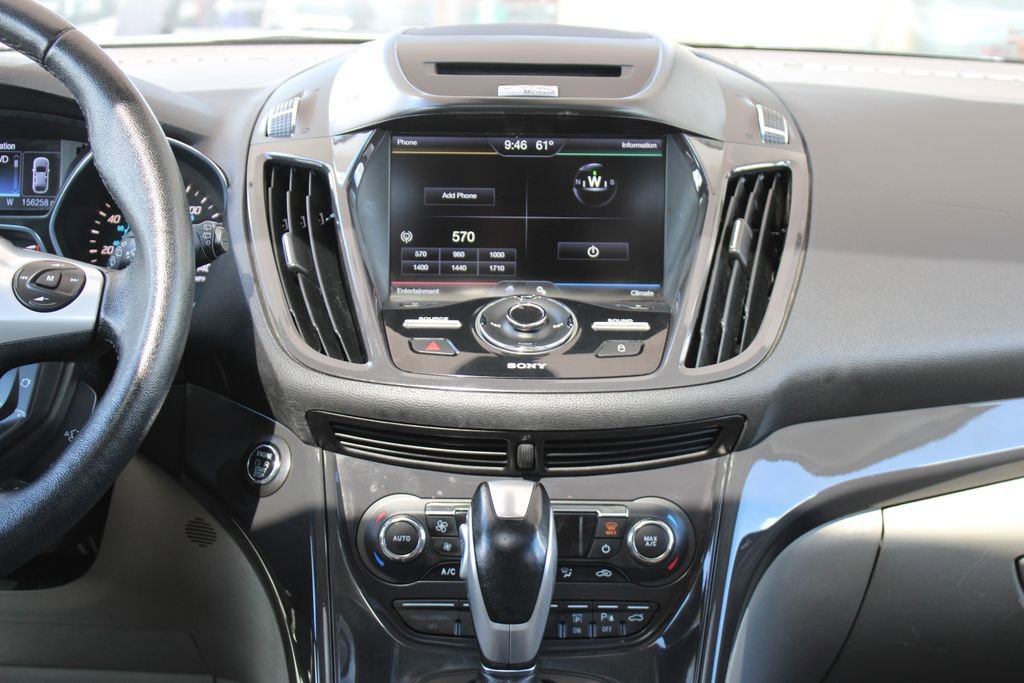 Used 2014 Ford Escape Titanium w/ Equipment Group 401A AWD/4WD image 21