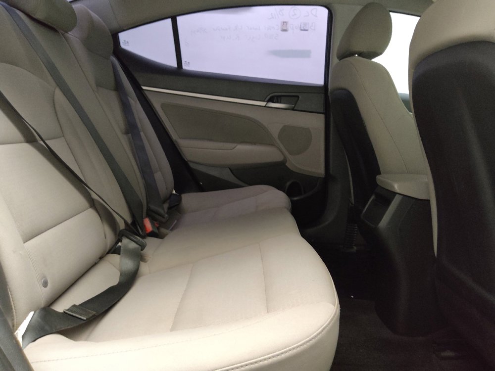 Used 2018 Hyundai Elantra SEL FWD image 19