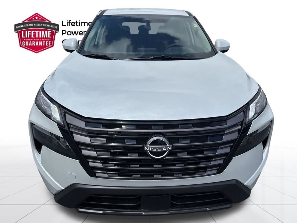 New 2026 Nissan Rogue SV FWD image 2