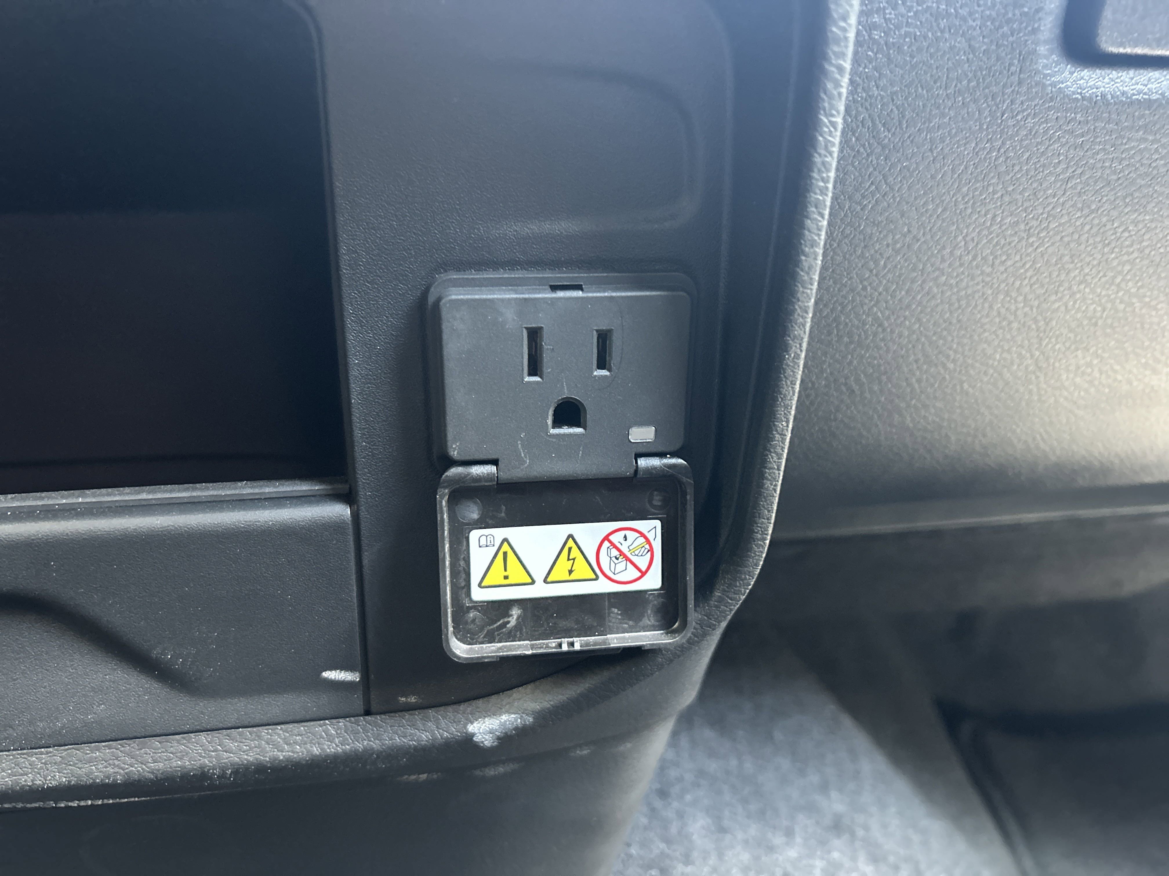 New 2025 RAM 2500 Tradesman image 19