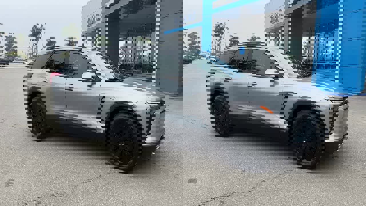 New 2026 Chevrolet Blazer EV LT image 5