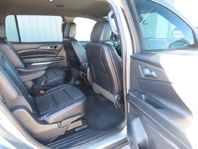 Used 2026 Chevrolet Traverse LT AWD/4WD image 28