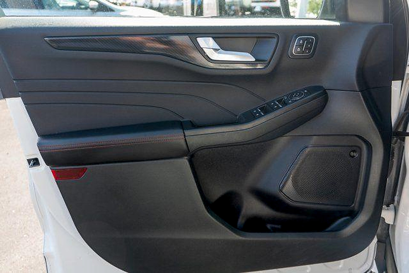 Used 2026 Ford Escape ST-Line Elite w/ Premium Technology Package AWD/4WD image 16