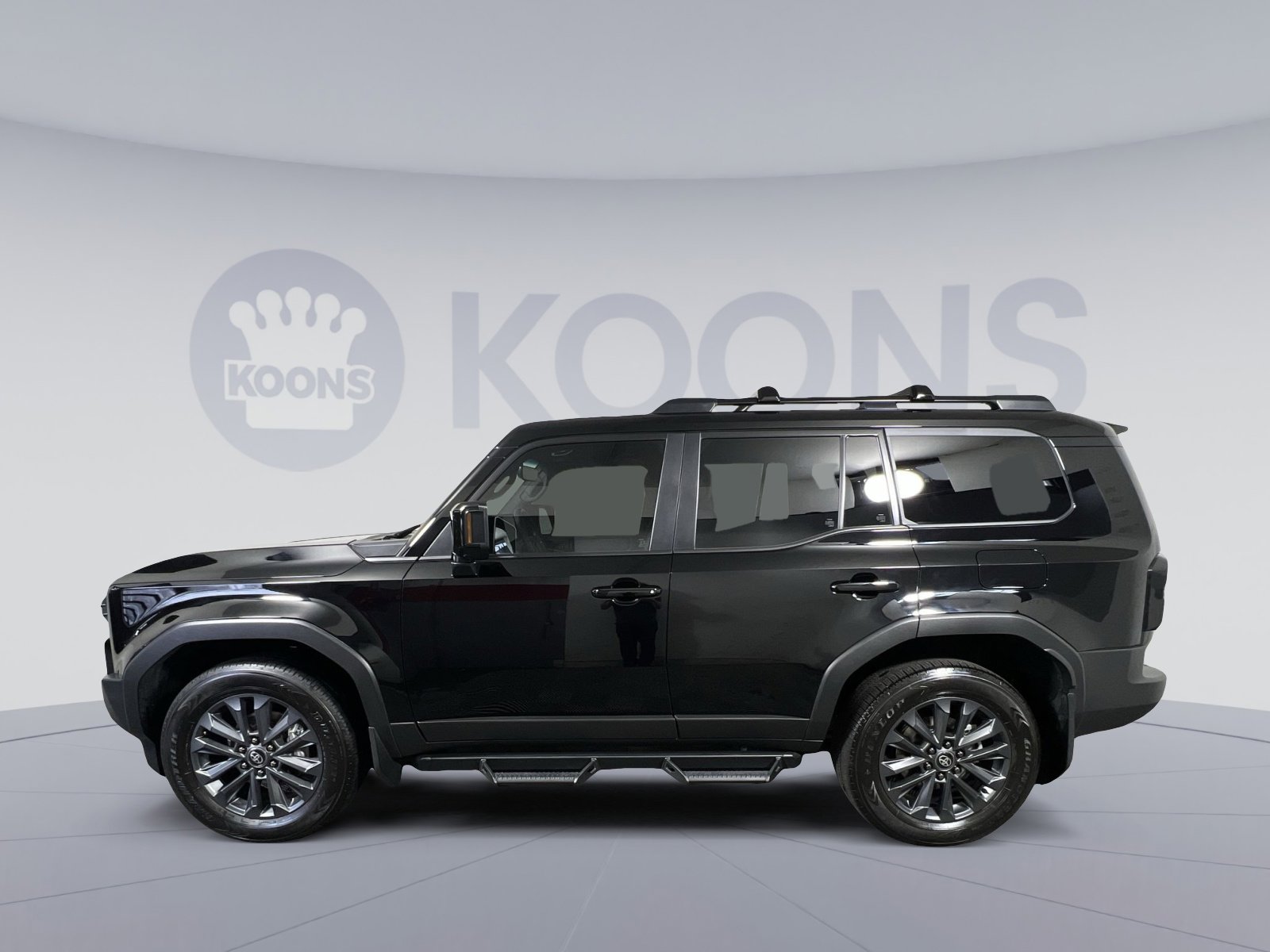 Used 2024 Toyota Land Cruiser image 2