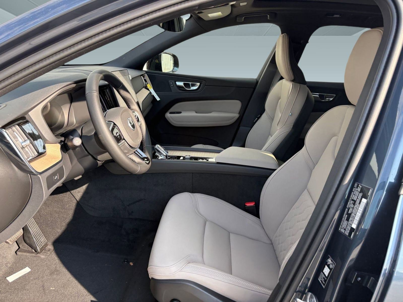 New 2026 Volvo XC60 B5 Plus w/ Protection Package Premier image 5