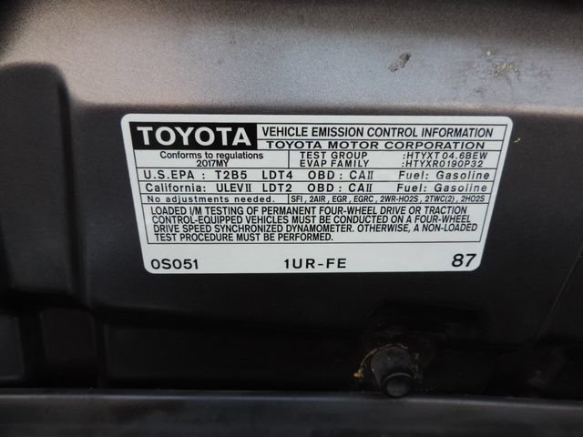 Used 2017 Toyota Tundra SR5 w/ SR5 Upgrade Package RWD image 17