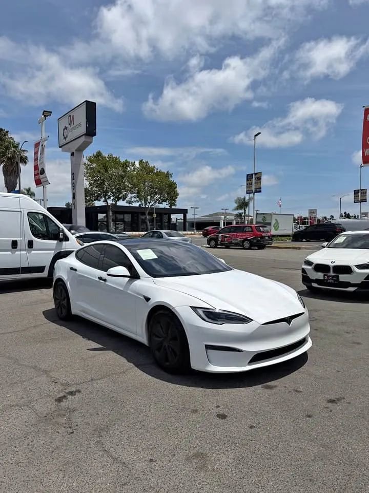 Used 2023 Tesla Model S Plaid AWD/4WD image 4