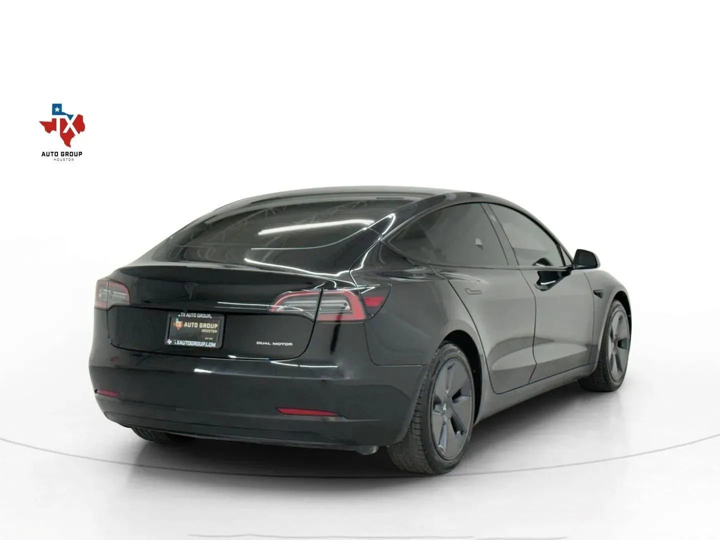 Used 2023 Tesla Model 3 Long Range AWD/4WD image 5