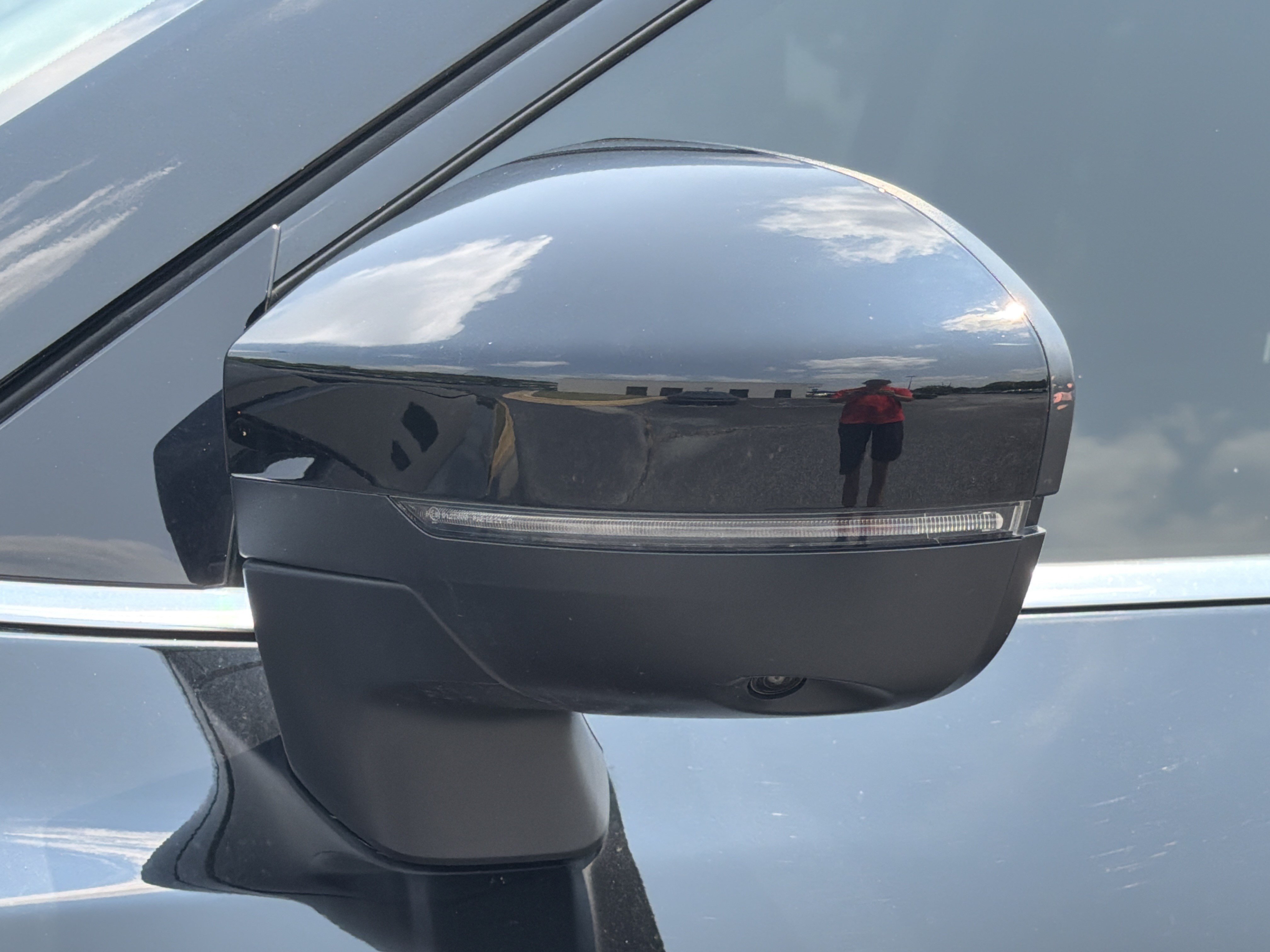 Used 2023 Nissan Pathfinder Platinum AWD/4WD image 33