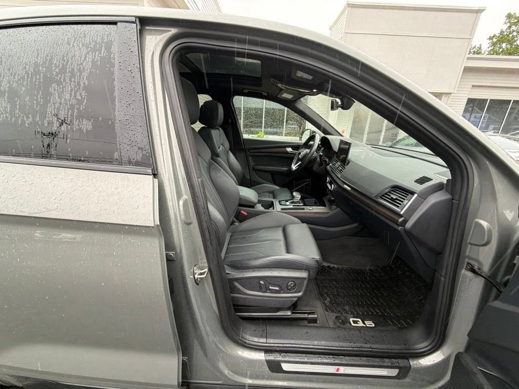 Used 2023 Audi Q5 2.0T Premium Plus w/ Premium Plus Package AWD/4WD image 84
