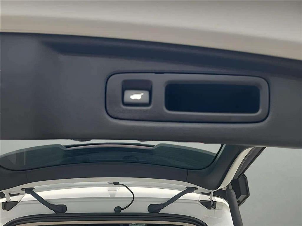 Used 2024 Honda CR-V EX-L image 24