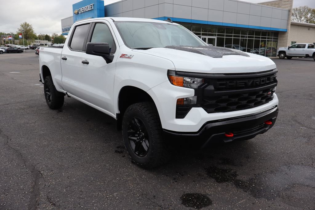 New 2026 Chevrolet Silverado 1500 Custom Trail Boss AWD/4WD image 2