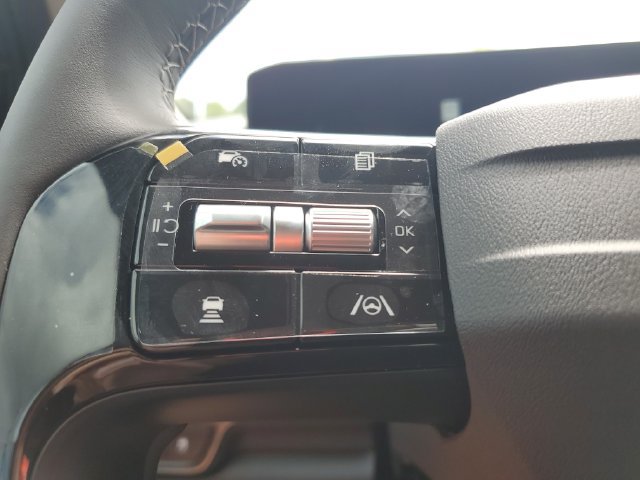 New 2027 Kia Carnival SX w/ Dark Edition Package FWD image 30