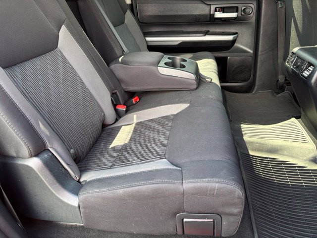 Used 2017 Toyota Tundra SR5 AWD/4WD image 17