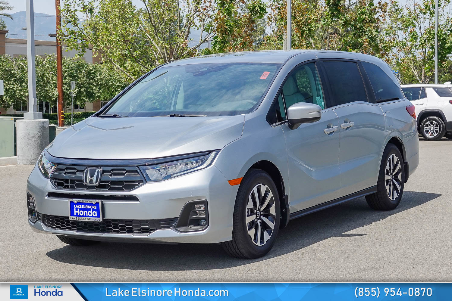 New 2026 Honda Odyssey EX-L image 3