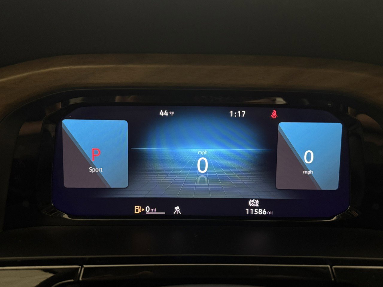 Used 2025 Volkswagen Atlas SE image 22