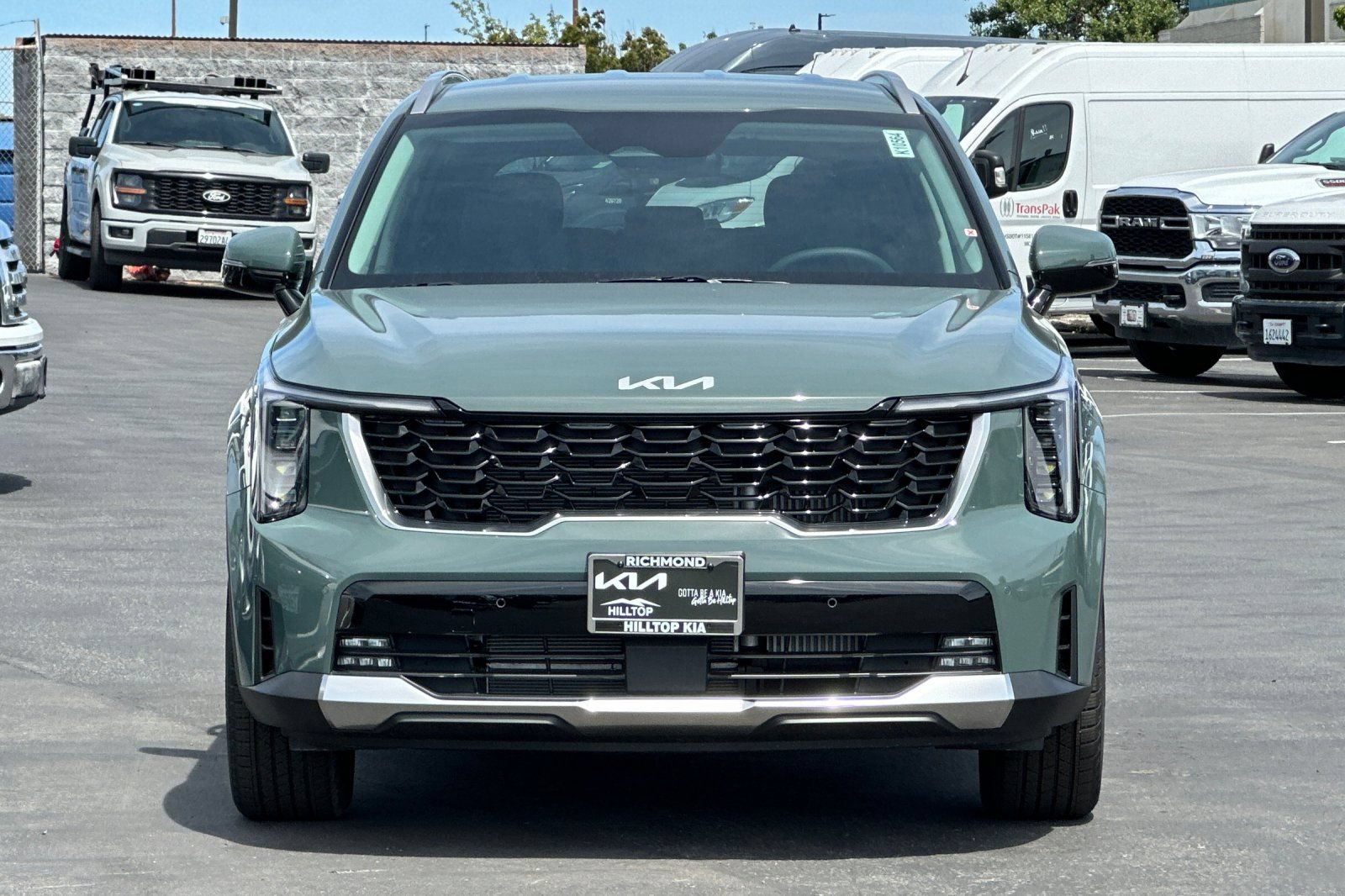 New 2026 Kia Sorento EX AWD/4WD image 9