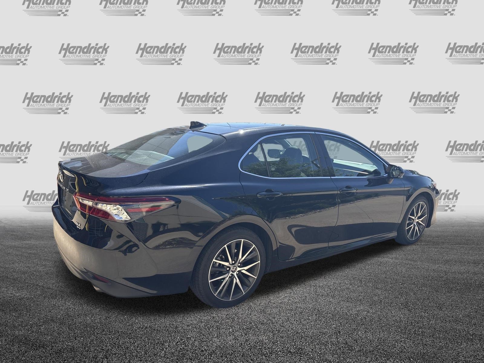Used 2021 Toyota Camry XLE w/ Navigation Package AWD/4WD image 10