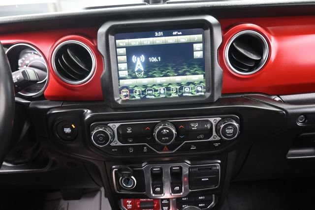 Used 2022 Jeep Wrangler Rubicon w/ LED Lighting Group AWD/4WD image 10
