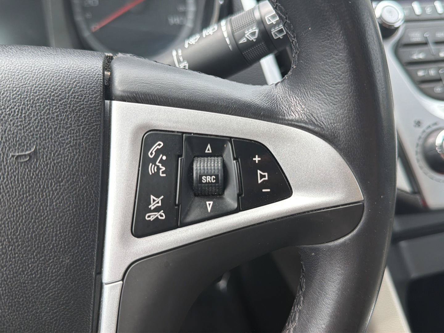 Used 2010 GMC Terrain SLT AWD/4WD image 22