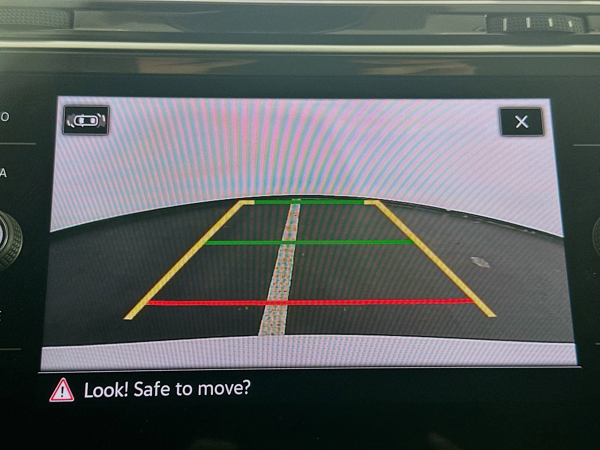 Used 2024 Volkswagen Tiguan S image 22