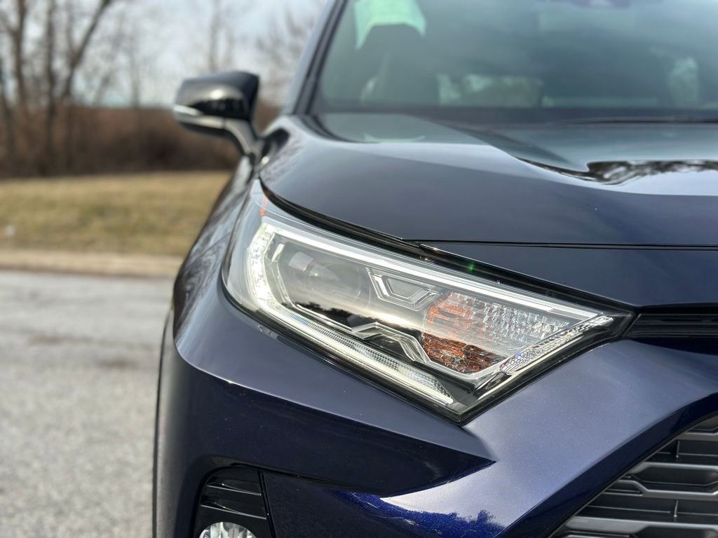 Used 2020 Toyota RAV4 XSE w/ XSE Grade Weather Package image 10