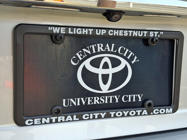 Used 2016 Lexus ES 300h image 35