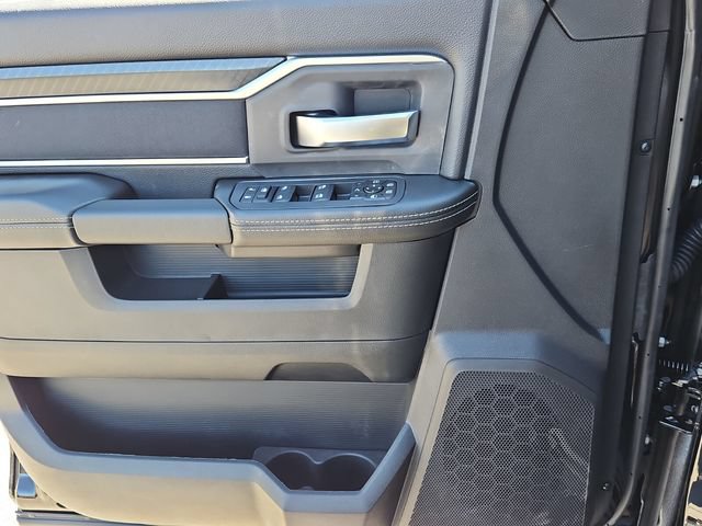 New 2026 RAM 3500 Big Horn AWD/4WD image 23