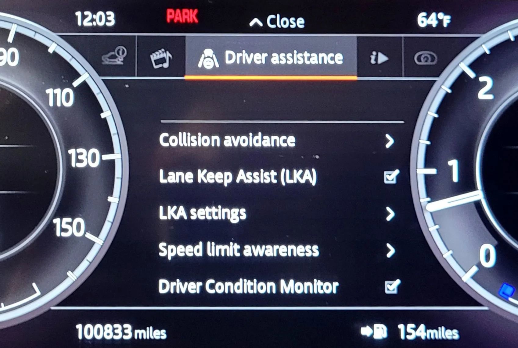 Used 2018 Land Rover Discovery HSE Luxury image 33