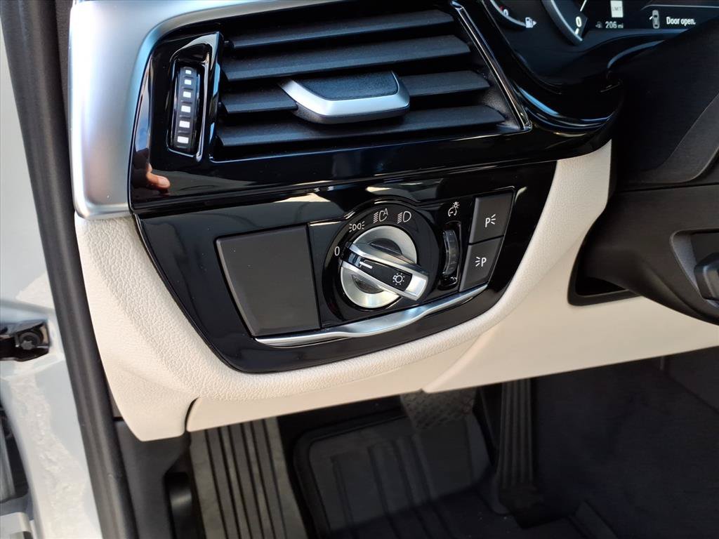 Used 2019 BMW 530i w/ Convenience Package RWD image 21