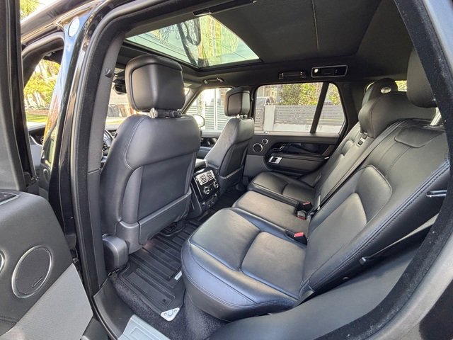 Used 2022 Land Rover Range Rover P525 Westminster Edition AWD/4WD image 32