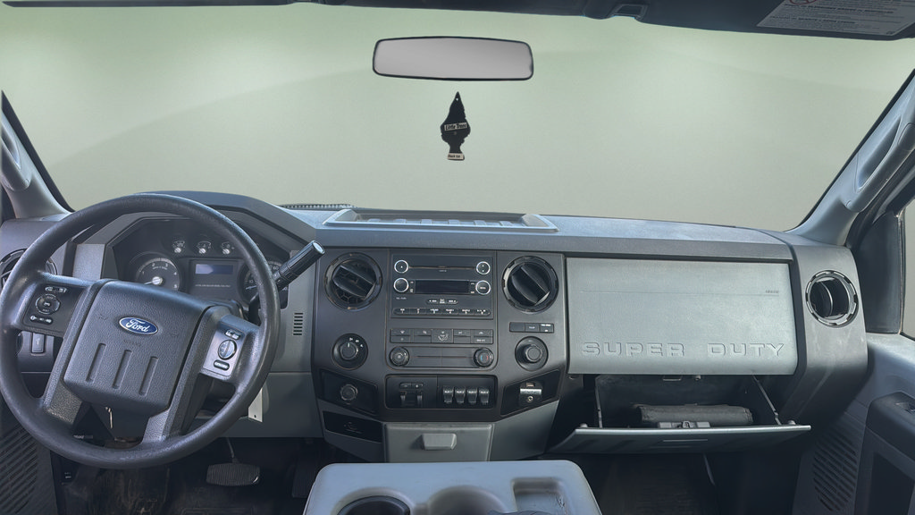 Used 2016 Ford F550 4x4 Regular Cab Super Duty image 7