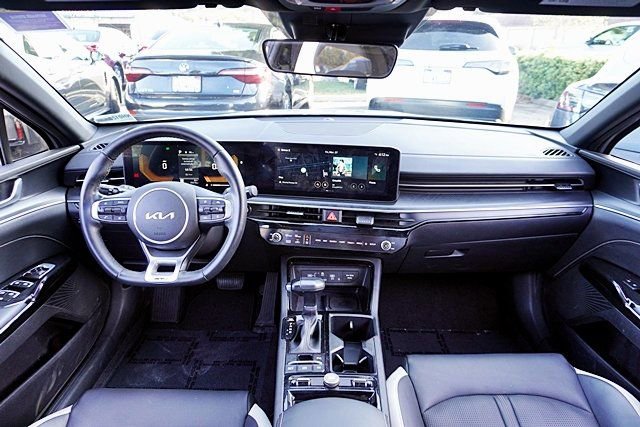 Used 2025 Kia K5 GT-Line image 17