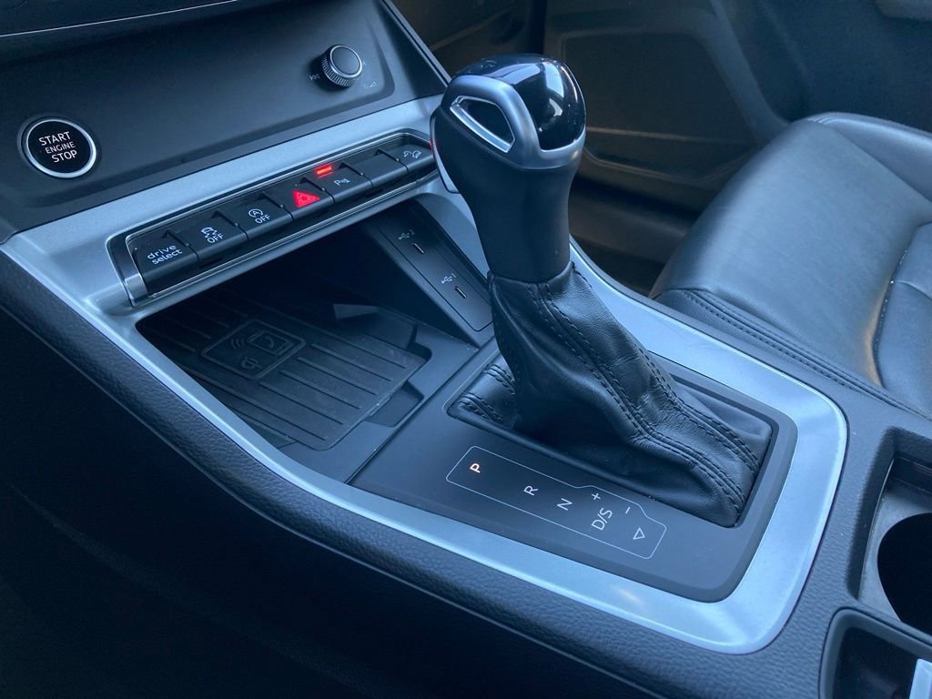 Used 2024 Audi Q3 2.0T Premium AWD/4WD image 28