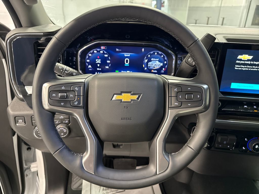 New 2026 Chevrolet Silverado 1500 LT AWD/4WD image 4