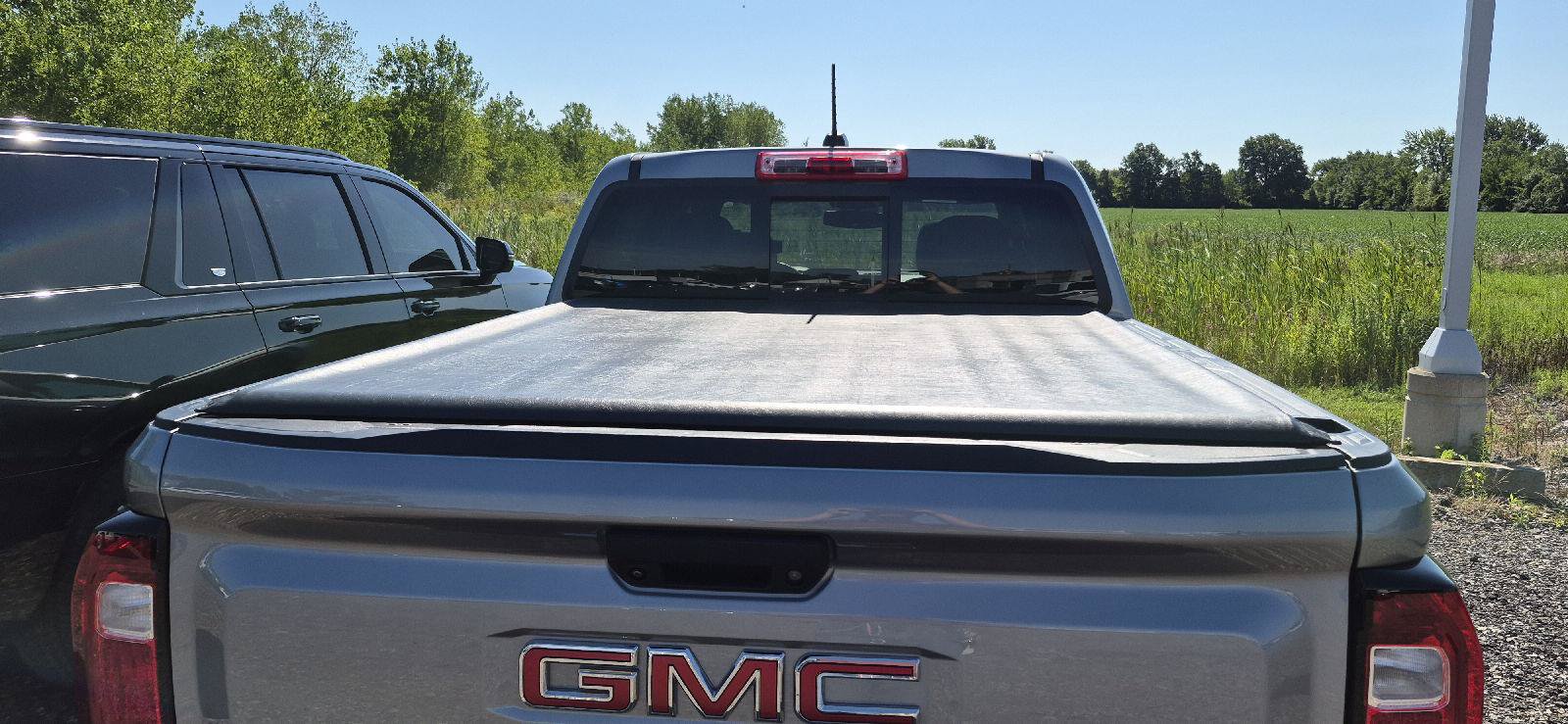 Used 2024 GMC Canyon AT4 w/ AT4 Premium Package AWD/4WD image 5