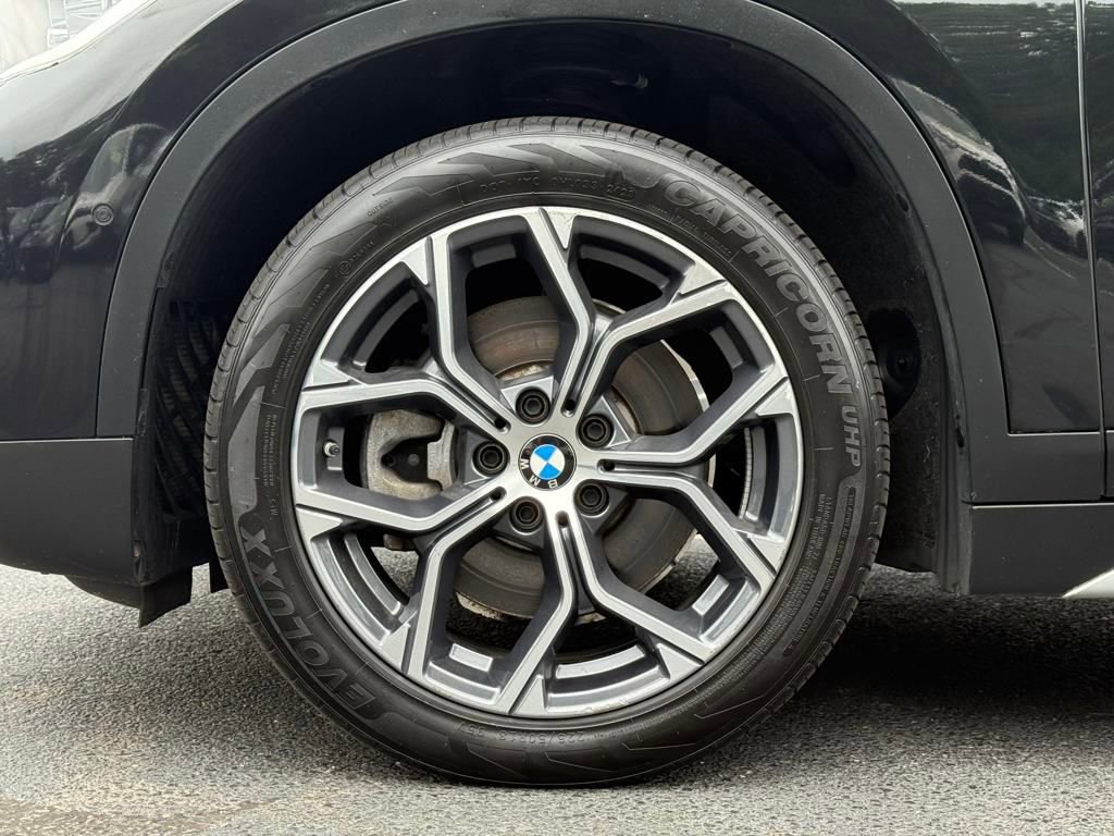 Used 2022 BMW X1 xDrive28i AWD/4WD image 10