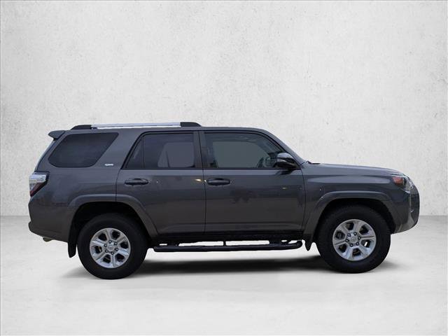 Used 2021 Toyota 4Runner SR5 Premium image 4